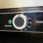 Atosa CookRite CTCO-25 Countertop Electric Convection Oven for Hotel Diner Baking | 15"H x 18 3/4"W x 19 3/4"D | Stainless Steel, Manual Control, 120V, 1440W | (Includes: Water Line Connection Kit)