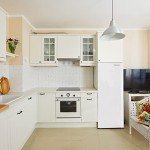 Hamilton Beach HBFRF6892-WHITE HBFRF6892 Upright Convertible Fridge/Freezer-Reversible Door-Removable Glass Shelves-Adjustable Controls-6.8 cu ft, White