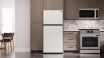 Kenmore 30 in. 18.2 cu. ft. Capacity Refrigerator/Freezer with Adjustable Glass Shelving, Humidity Control Crispers, Gallon Door Bins, ENERGY STAR Certified, White