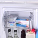Kenmore 30 in. 18.2 cu. ft. Capacity Refrigerator/Freezer with Adjustable Glass Shelving, Humidity Control Crispers, Gallon Door Bins, ENERGY STAR Certified, White