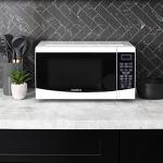 West Bend WBMW92W Microwave Oven 900-Watts Compact with 6 Pre Cooking Settings, Speed Defrost, Electronic Control Panel and Glass Turntable, 0.9-Cu.Ft, White