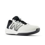 New Balance Women's 696 V6 Tennis Shoe, White/Black, 7.5 M
