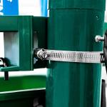 Vermont Tennis Court Trash Can with Shelf