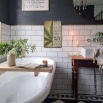 Weed Metal Tin Sign Cannabis Poster In This House We Smoke It Eat It Vape It And Apply It Marijuana Love Weed Art Vintage Cannabis Art Metal Signs Decor Tin Sign Gift for Garage Bar 8x12 inch