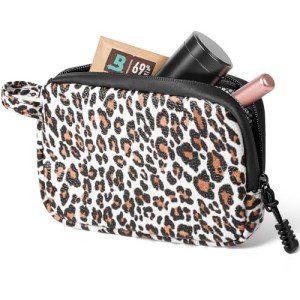 SafeDelux Smell Proof Bag - Odor Proof Container with Activated Carbon Liner & Waterproof Zipper, Portable Scent Proof Pouch for Tobacco, Travel & Outdoor - Full Odor Control (Leopard)