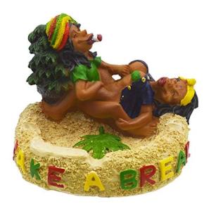 Funny Rasta Man Resin Ashtray – Sexy Joint Holder Tray for Weed-themed, Cigars, Cigarettes – Hilarious Stoner Gift, 420 Room Decor for Men & Women – Birthday Gag Gift Idea (RSX2)