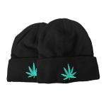 Pack of 2X Marijuana Weeds Leaf Embroidery Fleece Lined Knit Beanies One Size Black Green Hats