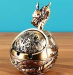 Stylitzy Vintage Ashtray with Lid for Cigarettes,Metal Windproof Smokeless Odorless Ash Tray Holder for Indoor Outdoor Decorative Hand-Carved Fancy Gift Ornament for Home Office (Bronze Dragon)