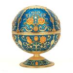 K COOL Pterosaur Windproof Ashtray with Flip Lid for Cigarette Metal Portable Smoking Tobacco Ashtray Indoor Outdoor, Handicrafts Rose Pattern Classy Gift for Women Men (Transparent Blue-Golden)