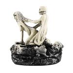 Creative Skull Ashtray Resin Skeleton Ashtray Funny Skull Lovers Figurine Smoking Ashtrays Sexy Ghost Lover Cigarette Ash Holder Halloween Skeleton Cigar Ashtrays Smoking Room Decor Gifts for Smokers