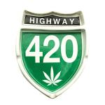 Highway 420 Ceramic Ashtray – 4.25 x 5.25 Inch Novelty Road-Style Design | Fun Ceramic Tabletop Accessory for Home Décor, Outdoor Spaces & Gift Giving