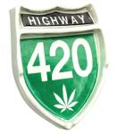 Highway 420 Ceramic Ashtray – 4.25 x 5.25 Inch Novelty Road-Style Design | Fun Ceramic Tabletop Accessory for Home Décor, Outdoor Spaces & Gift Giving