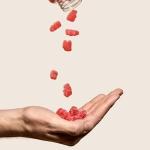 HIMS & HERS biotin Builder Gummy with Vitamins B12, B6 and D, Gluten Free, no Artificial sweeteners or Flavors, Wild Cherry, 60 Count