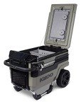 Igloo Premium Trailmate Wheeled Coolers 70 QT, Insulated Portable Cooler with Heavy Duty Wheels, 112 Can Capacity, Leak-Proof Rolling Cooler