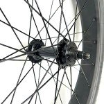 Fat Bike Front Wheel 26''x4.0 with Tyre Hub Spokes Black Alloy Aluminum Snow Bicycle fatbike Rim Wheel 26 Bolt On