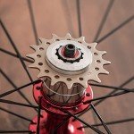 CyclingDeal Conversion Kit Fixie Bike Single Speed Compatible with Shimano Sram Cassette Freewheel Hub Adaptor - for Mountain and Road Bike Gear Cog Spacers - 18 Teeth
