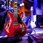 Grote Full Scale Semi-Hollow Electric Guitar (Red)