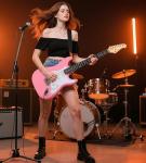 Vangoa Pink Electric Guitar Starter Kit with Amp