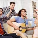 Qivorimith Black White Grid Guitar Strap with Picks