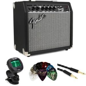 Fender Frontman 20-Watt Combo Amp Bundle for Beginners