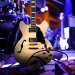 Grote Semi-Hollow Full Scale Electric Guitar Natural