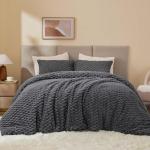 BEDELITE Fluffy Queen Comforter Set - Grey Fleece Soft Comforter for Queen Size Bed, Luxury Warm Bedding Set for Winter, Fuzzy Bed Set 3 Pieces (1 Comforter, 2 Pillowcases)