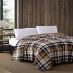 Eddie Bauer - Full/Queen Blanket, Reversible Plush Bedding, Plaid Bedding Set, Oeko-Tex Certified (Trailhead Plaid Beige, Full/Queen)