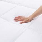 Amazon Basics White Down Alternative Comforter and Duvet Insert with Corner Tabs (King, All-Season)