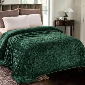 Whale Flotilla Flannel Fleece King Size Blanket for Bed, Soft Fluffy Velvet Bedspread Coverlet with Decorative Vintage Pattern for All Season, Warm and Lightweight, 90x104 Inch, Deep Green