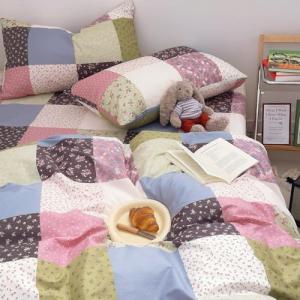 zeyekuku 4pcs Duvet Cover Set- 100% Cotton Comfort Duvet Cover Set,a Duvet Cover,a Deep Pocket Fitted Sheet,2 Pillow Shams Home Bedding with Zipper Closure (Queen (U.S. Standard), Checkered)