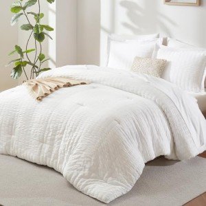 CozyLux Queen Bed in a Bag White Seersucker Comforter Set - 7-Piece All Season Bedding with Comforter, Pillow Sham, Flat Sheet, Fitted Sheet and Pillowcase