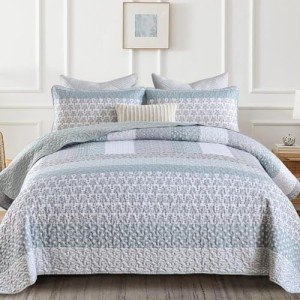 WONGS BEDDING Green Quilt Queen Size, Bohemian Stripe Quilt Sets 3 Pieces Boho Quilted Bedspread Set Lightweight Microfiber Coverlet Bedding Set All Season (96"x90")