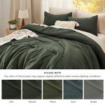 Bedsure Queen Size Comforter Set, Dark Green Soft Prewashed Bedding for All Seasons, 3 Pieces GentleSoft™ Warm Down Alternative Bed Set, 1 Lightweight Comforter (90"x90") and 2 Pillowcases (20"x26")