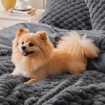 BEDELITE Fluffy King Size Comforter Set - Grey Fleece Soft Comforter for King Size Bed, Luxury Warm Bedding Set for Winter, Fuzzy Bed Set 3 Pieces (1 Comforter, 2 Pillowcases)