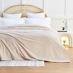 EXQ Home Fleece Blanket Queen Size for Bed or Couch - 3D Imitation Turtle Shell Jacquard Decorative Blankets - Cozy Soft Lightweight Fuzzy Flannel Blanket Suitable for All Seasons(90"×90",Beige)