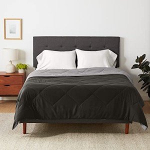 Amazon Basics Comforter Blanket Full/Queen, Reversible, Lightweight Microfiber, All Season, Black/Grey