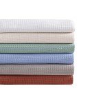 Tommy Bahama Blanket Soft Cotton Bedding, Medium Weight Home Decor for All Seasons, King, Bahama Coast Coral