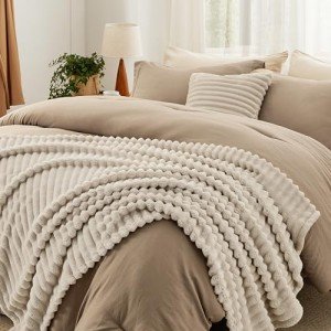 Bedsure King Comforter Set 5 Pieces - Bed in a Bag with Fleece Throw Blanket and Decorative Pillow, Lightweight Bedding Comforter Sets, All Season Bedding, Khaki