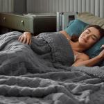 Pawque Super Soft Cozy Throw Blanket Twin Size for Couch Bed, Fluffy Sherpa Fleece Reversible Thick Warm Fuzzy Blanket for All-Season, 3D Checkered Jacquard Decorative Blankets, Grey, 60" x 80"