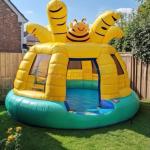 Water Leisure and Entertainment Round Back Above Ground Swimming Pool Floats Multi-person Inflatable Floating Bed with Pillows