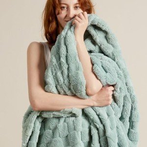 Bedsure Sage Green Fleece Blanket for Couch - Checkered Throw Blanket for Women, Cute Soft Cozy Throw for Girls, 50x60 Inches