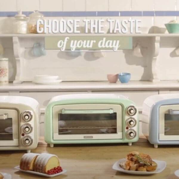 Ariete Vintage 97903 Mini Oven, 18 Litre Capacity, 1380 Watts, 3 Cooking Positions, Aluminium Baking Tray, 60 Minute Timer, Cream