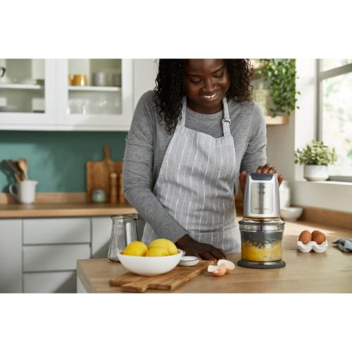 Kenwood Easy Chop Chopper, 0.5L Bowl, 2 Speeds, Quad Blade System, Anti-Slip Ring for Food Chopper Stability, 500W, CHP61.100WH, Dishwasher Safe, White