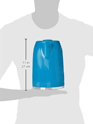 Breville Bold Blue Electric Kettle | 1.7L | 3kW Fast Boil | Blue & Silver Chrome [VKT226]