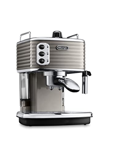 De'Longhi Scultura Traditional Barista Pump Espresso Machine, Coffee and Cappuccino Maker, ECZ351BG, 1.4 liters, Champagne