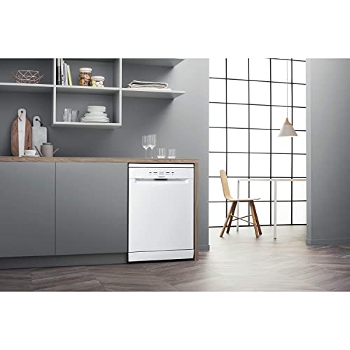 13 Place Settings Freestanding Dishwasher - White