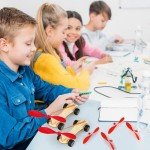 Libima 40 Pcs Plastic Propeller for STEM Activities Fold Resistant Propeller Blades with Rubber Band Hooks for Airplanes and Helicopters from Research Institution, 7.1 Inches(Red)