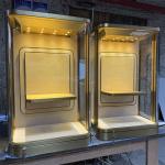 High-end Custom Metal Stainless Steel Wall Mounted Cabinet Curved Glass Jewelry Display Cabinet with Light Emitting Diode
