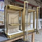 High-end Custom Metal Stainless Steel Wall Mounted Cabinet Curved Glass Jewelry Display Cabinet with Light Emitting Diode