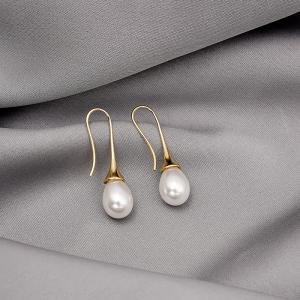Woman Vintage Pearl Dangle Earrings 2022 Gold Color Simple Style Classic Long Hanging Earring Personality Women's Party Jewelry